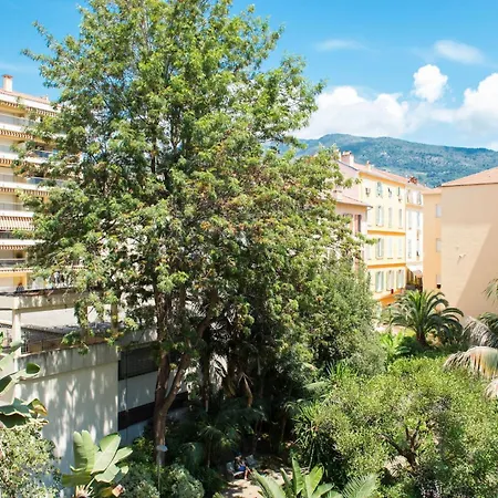 Apartment Splendide 2 Pieces Vue Jardin, Calme, Plein Centre Menton